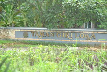 BSD City Cluster Taman Giri Loka