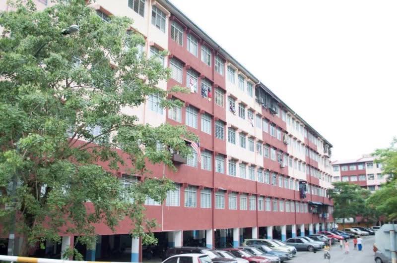 Rumah Flat untuk Dijual di Flat Kelompok Camar - Ahmad Firdaus Mahmod - PropertyGuru.com.my