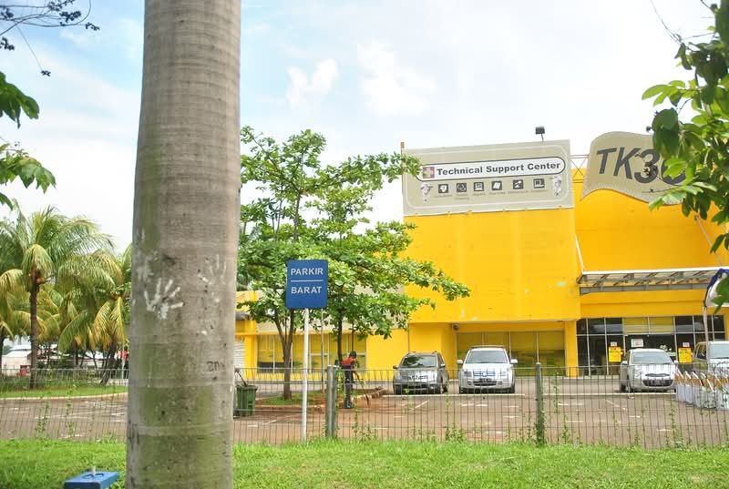 Jababeka Plaza JB di Bekasi, Jawa Barat