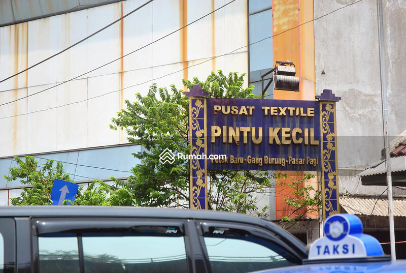 Detail Ruko Pintu Kecil  di Jakarta Barat Rumah com