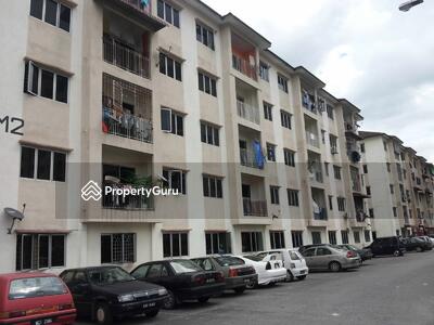 - Taman Bukit Kenangan