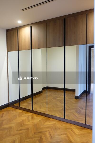 Master Wardrobe
