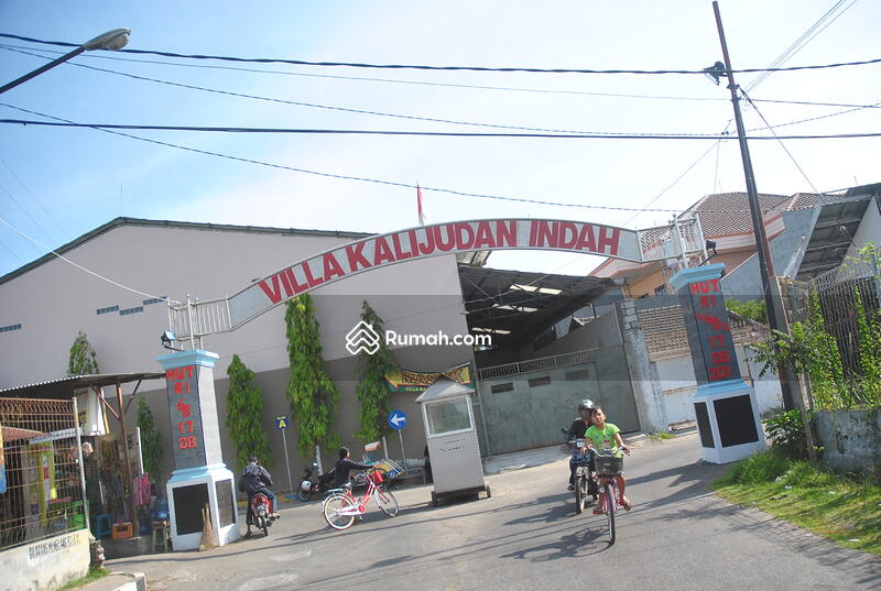 Villa Kalijudan Indah #0