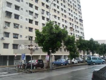Pandan Cahaya Flat
