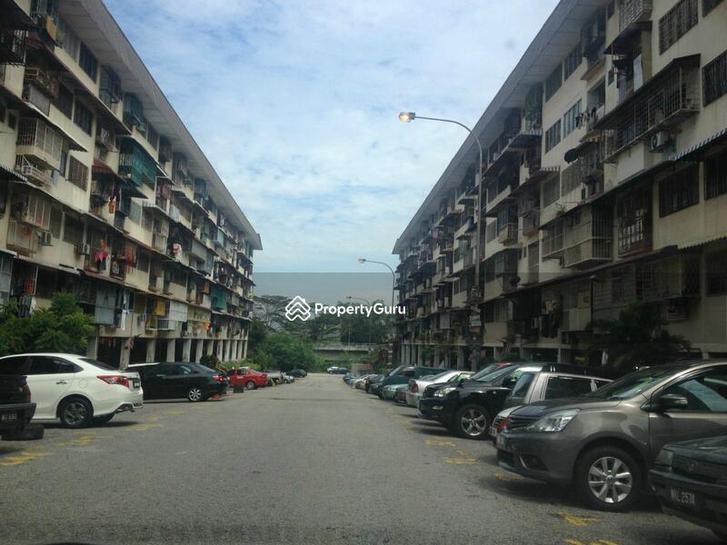 Taman Connaught Flat (Low Rise) #0
