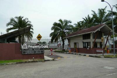 - Palm Court Town House