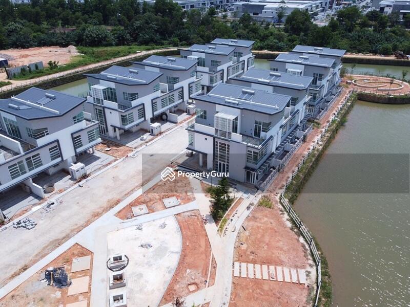 For Rent - D’Lagoon Luxury Development By The Lake