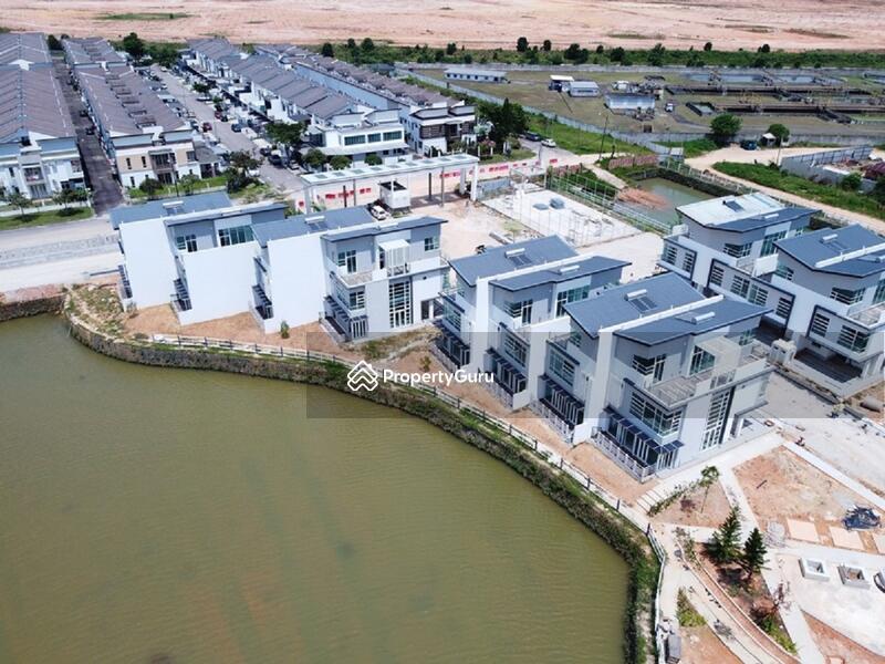 For Rent - D’Lagoon Luxury Development By The Lake