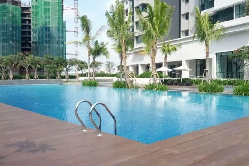 KM1 East - iProperty.com.my