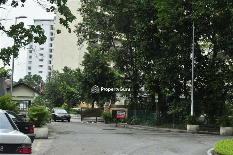 Untuk Disewa - GCB Court