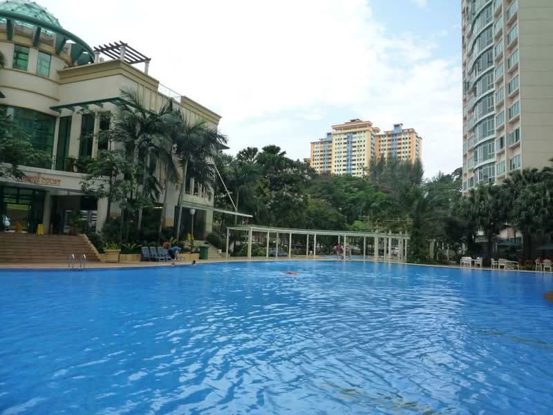 Queens, 10 Stirling Road, Room Rental, , Condominium For Rent, by Alexa Loh, 500020678 - PropertyGuru.com.sg