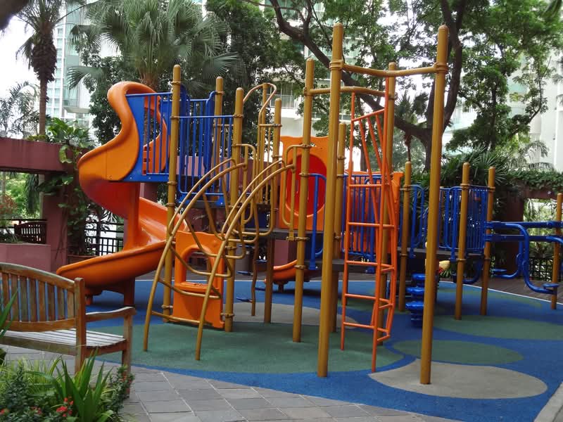 Leonie Gardens