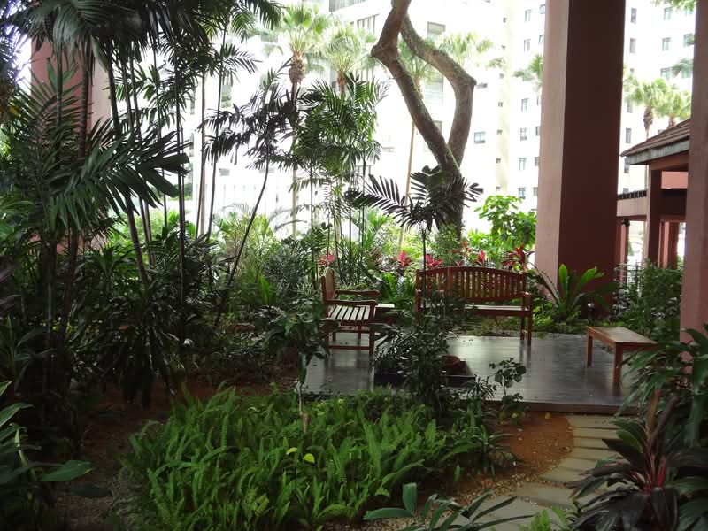 Leonie Gardens