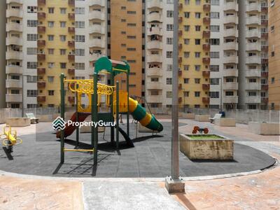 - Melur Apartment