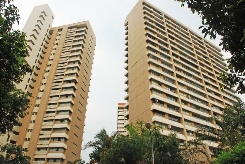Ridgewood Condominium