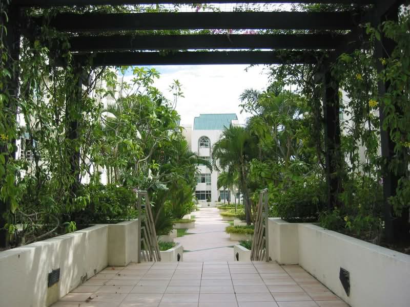 Parbury Hill Condominium