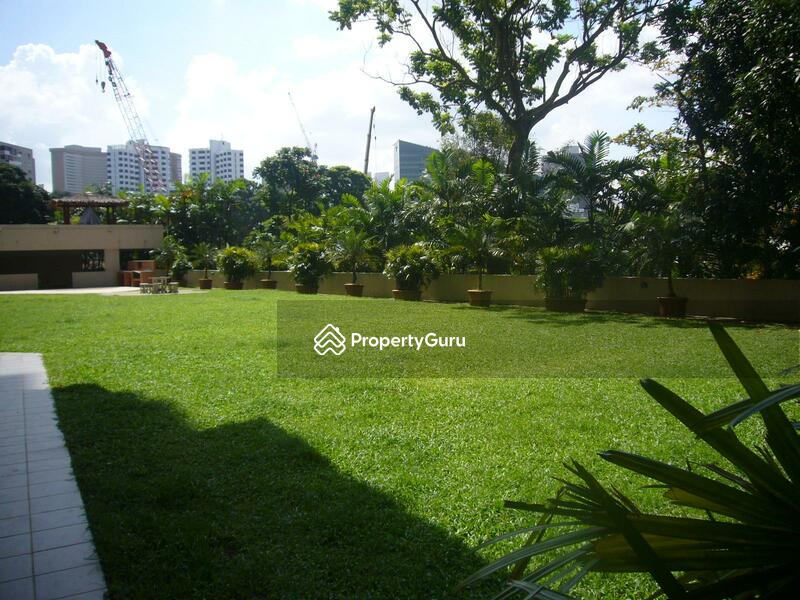 For Rent - Townhouse Apartments