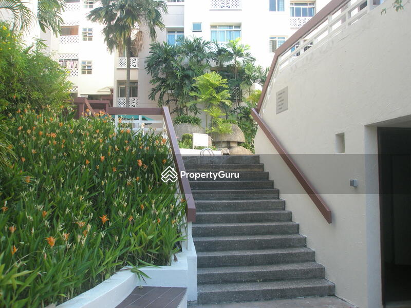 For Rent - The Baycourt