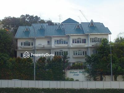  - Holland Hill Lodge