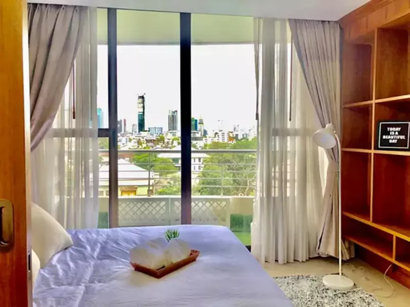 Supalai Place Sukhumvit 39