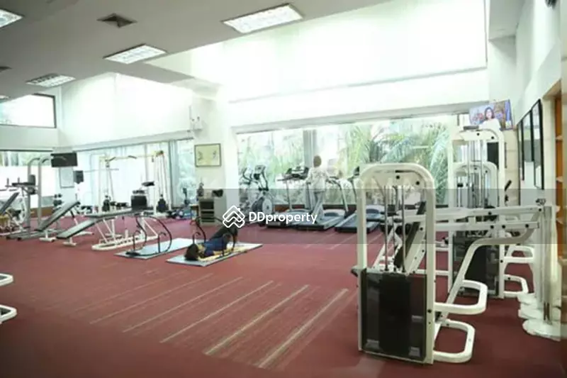 Supalai Place Sukhumvit 39 #0