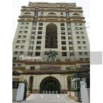 Royal Castle Sukhumvit : รอยัล คาสเซอร์ สุขุมวิท