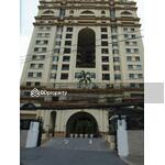 Royal Castle Sukhumvit : รอยัล คาสเซอร์ สุขุมวิท