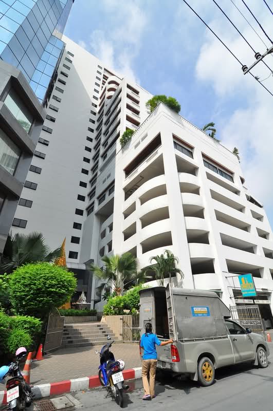 United Tower Thonglor