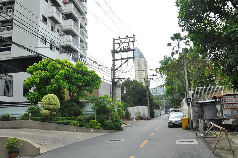 The Waterford Thonglor 11