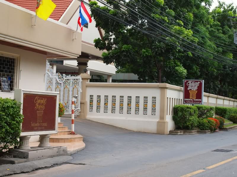 Oriental Towers : โอเรียลเต็ล ทาวเวอร์