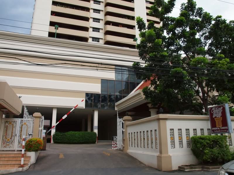 Oriental Towers : โอเรียลเต็ล ทาวเวอร์