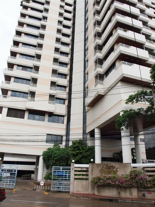 Ruamsuk Condominium