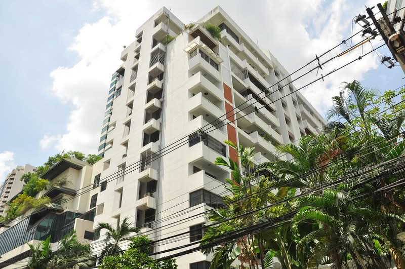 Regency Court condominium, Bangkok, 1 Khlong Toei District, Khlong Toei District, Bangkok, Khlong Toei, Khlong Toei, Bangkok, 4 Bedrooms, 380 sqm, Condo For Rent, by Vichai  Annavakulthorn, 500304019 - DDproperty.com