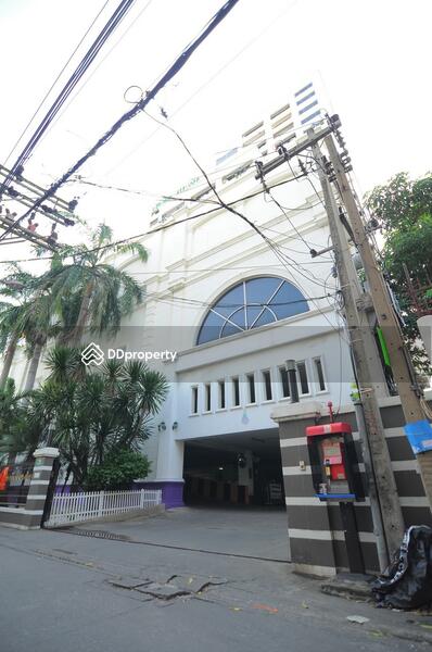 ขาย - First Tower : เฟิร์สทาวเวอร์, กรุงเทพ