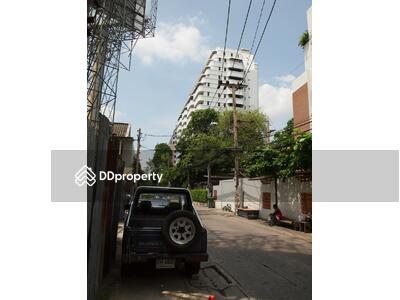 - ร่วมฤดี ทาวเวอร์ คอนโดมิเนียม