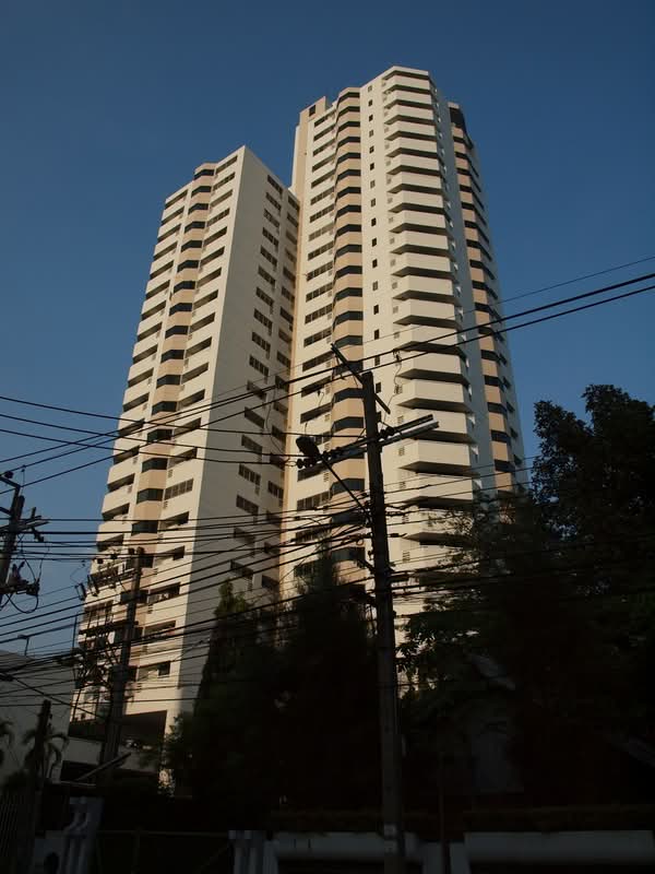 Baan Suanpetch