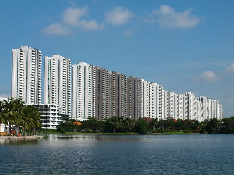 Lake View Geneva Condominium