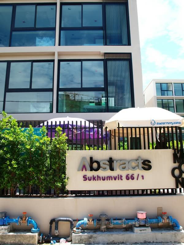 Abstracts Sukhumvit 66/1 condominium