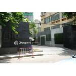 Life @ Sathorn 10 : ไลฟ์ แอท สาทร 10