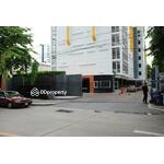 Ivy Sathorn 10 : ไอวี่ สาทร 10