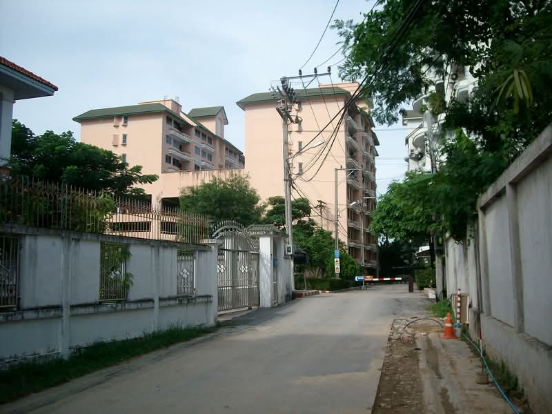 Garden Place
