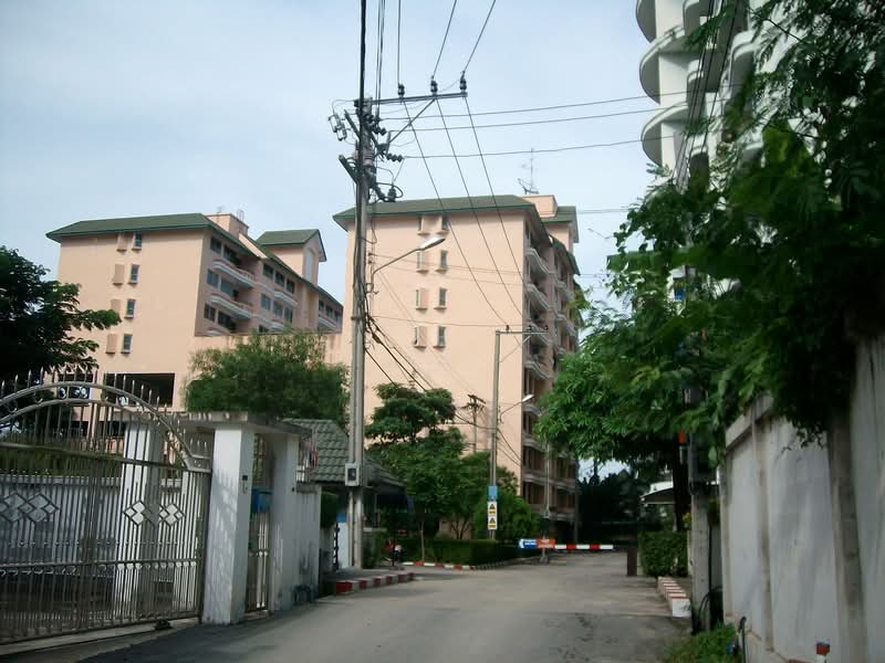Garden Place