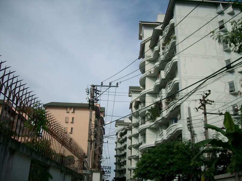 Garden Place