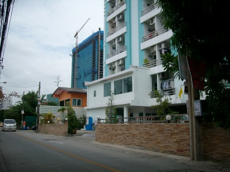 Hope and Guy Condotown condominium