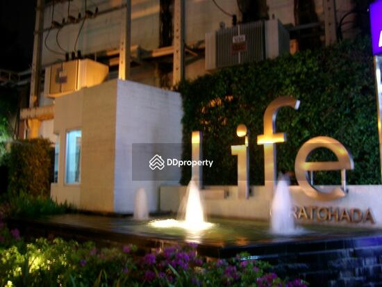 Life @ Ratchada  : ไลฟ์ แอท รัชดา