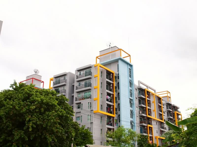 The Escape Condominium : ดิ เอสเคป คอนโดมิเนียม