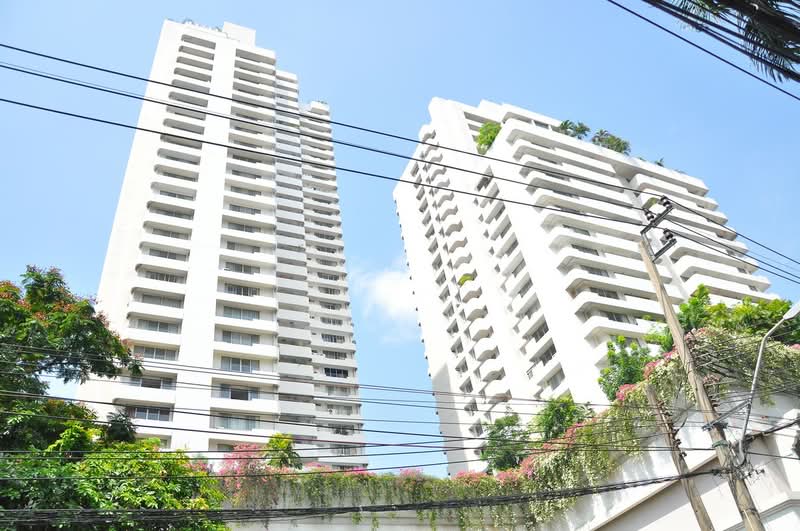 D.S. Tower 1 Sukhumvit 33 : ดี.เอส. ทาวเวอร์ 1 สุขุมวิท 33