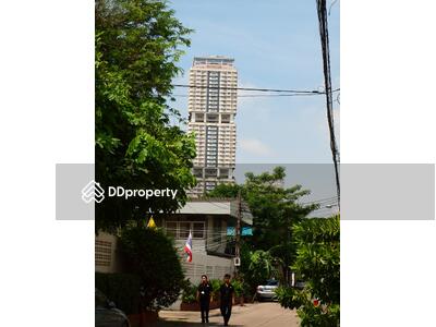- The Waterford Diamond Tower Sukhumvit