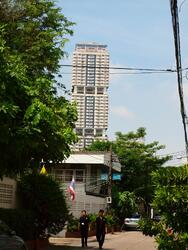 The Waterford Diamond Tower สุขุมวิท (เดอะวอเตอร์ฟอร์ด ไดมอน ทาวเวอร์ สุขุมวิท)