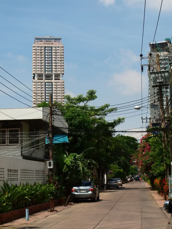 The Waterford Diamond Tower Sukhumvit